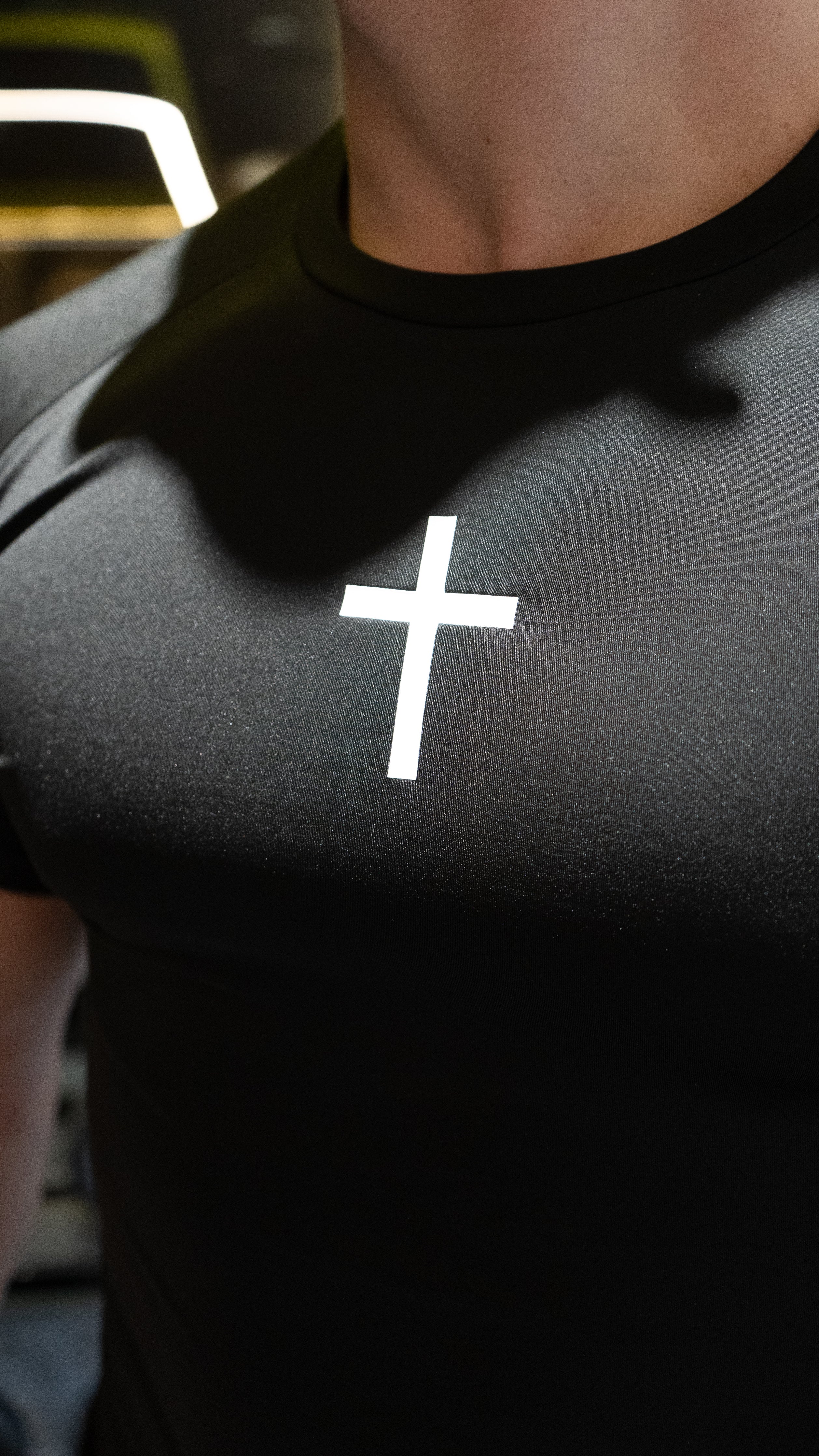 Cross Short Sleeve Compression - Black - Image 3