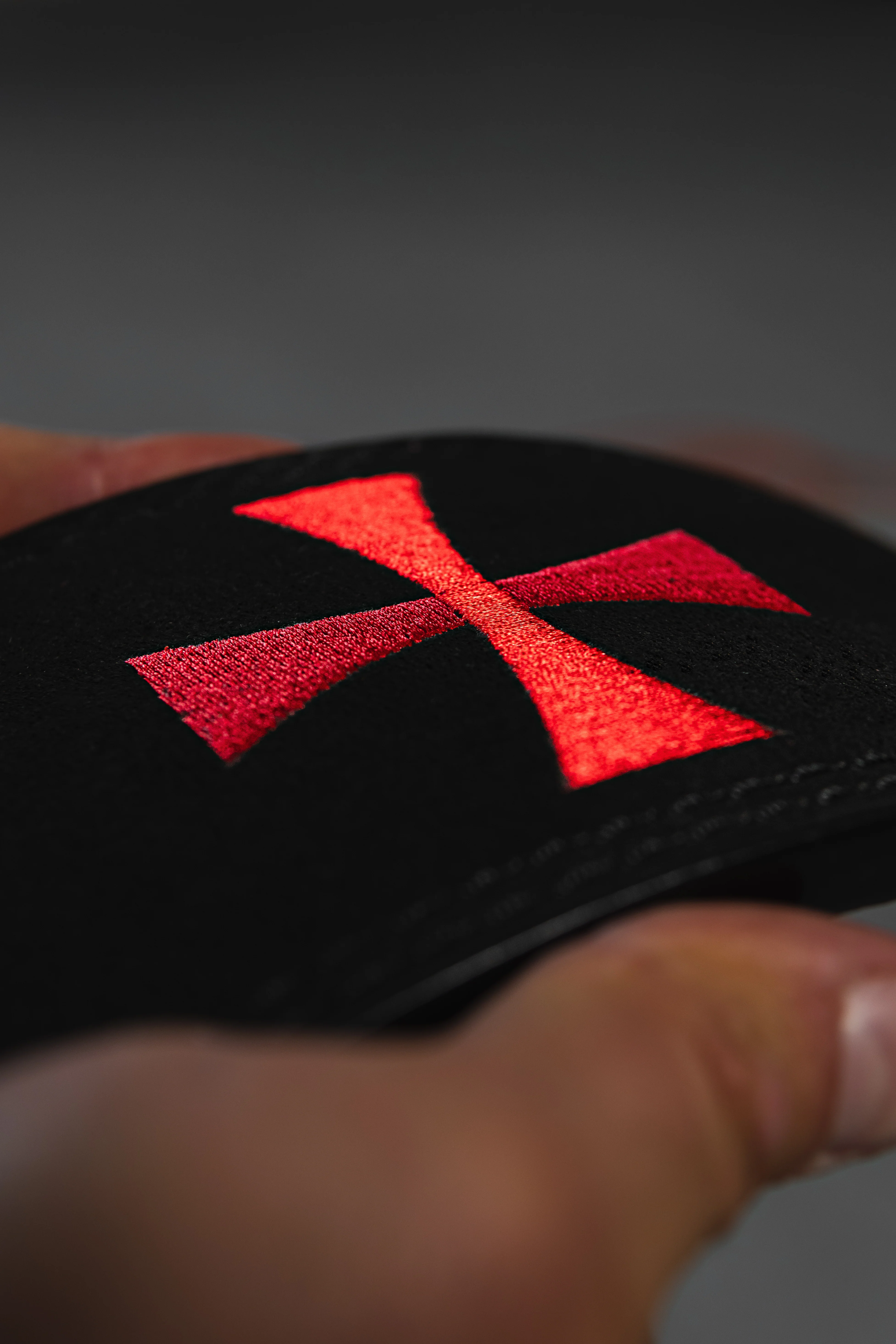 Crusader Cross Lever Belt - Image 7
