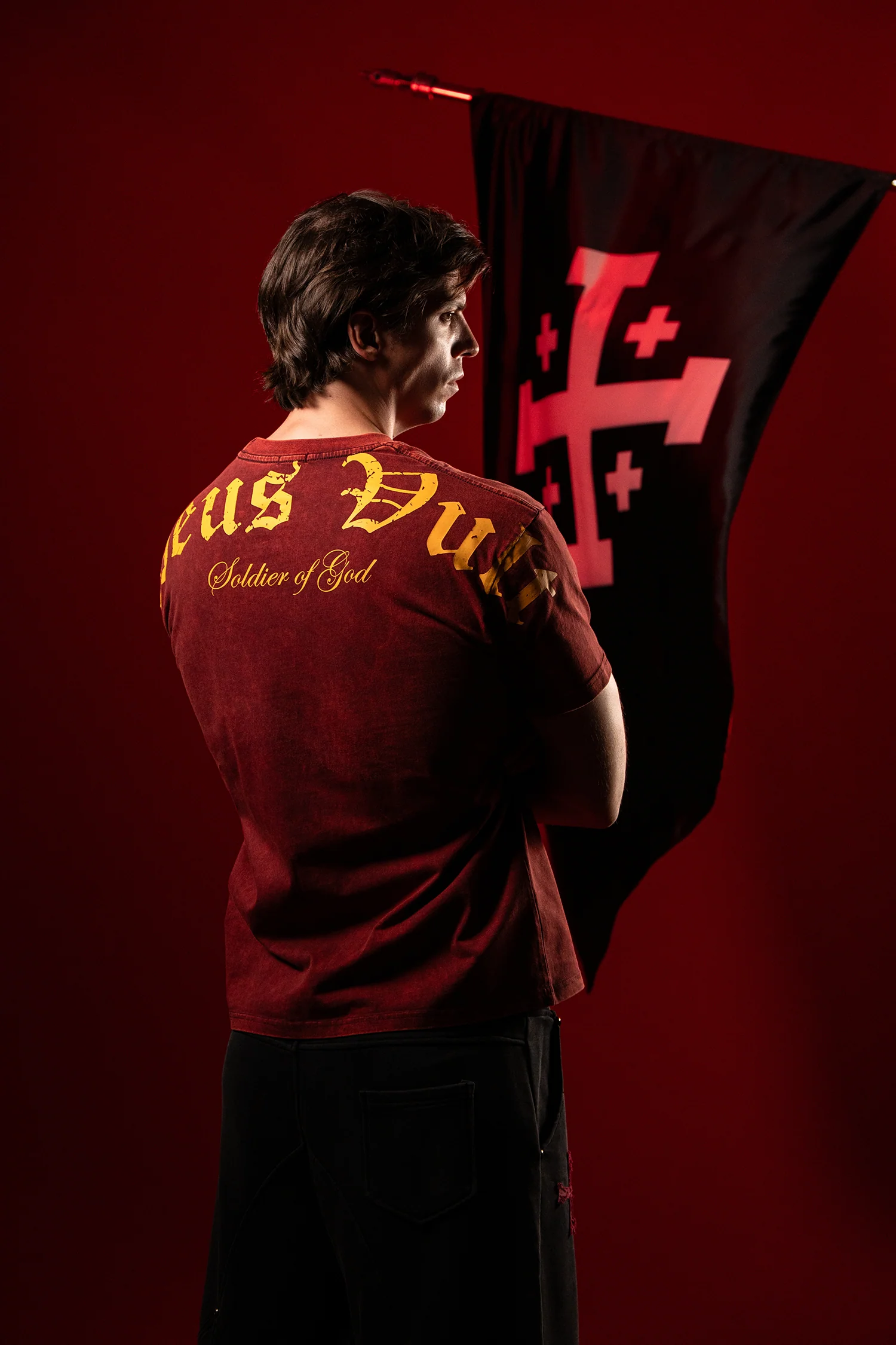 Deus Vult T-Shirt - Red - Image 6