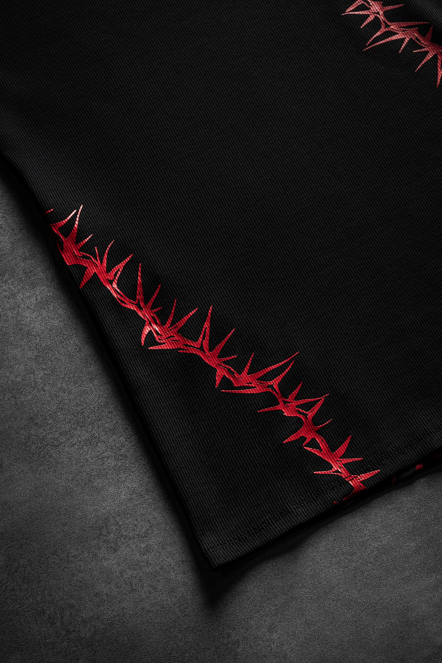 Risen Tank Top - Black - Image 8